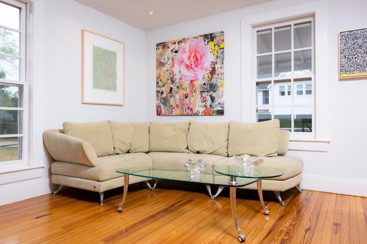Seven Resort Style Inn Near Beach Shelter Island Heights Bagian luar foto